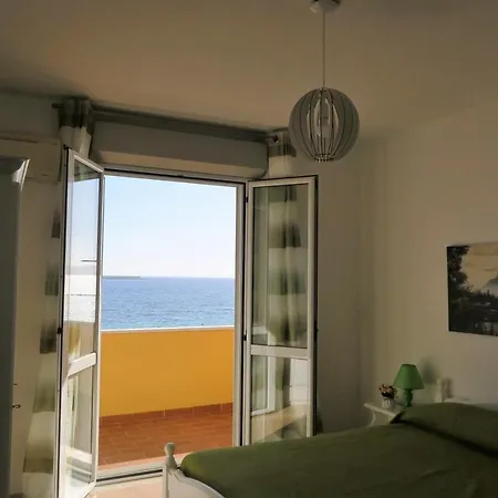 Apartment Sole